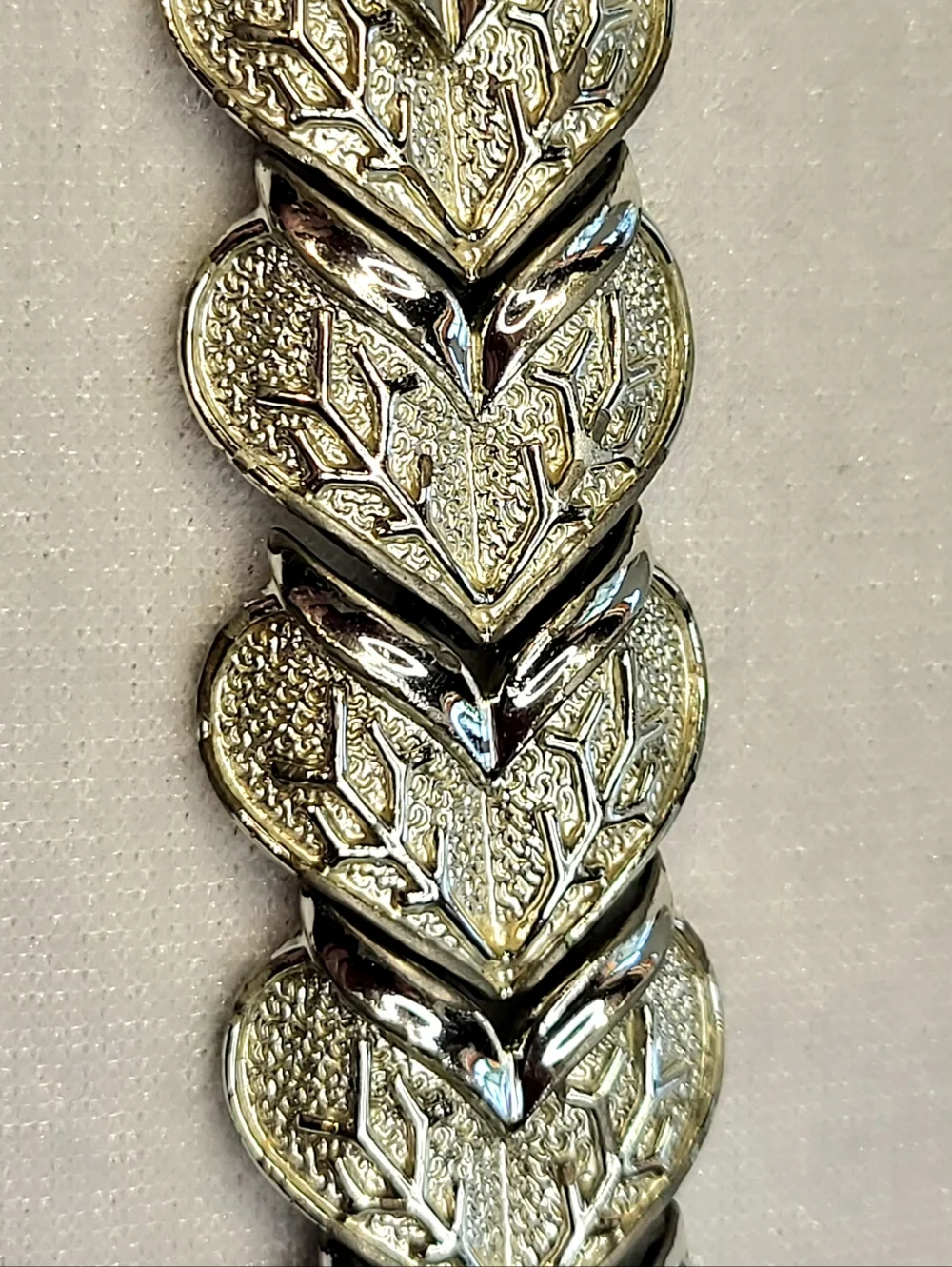 Vintage "Coro Pegasus" Silver-tone Link Bracelet - Picture 3 of 5